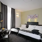 Trevi Collection - Gruppo Trevi 4* Рим