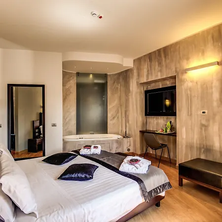 Trevi Collection - Gruppo Trevi Roma