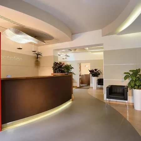 Trevi Collection - Gruppo Trevi Hotel Rome